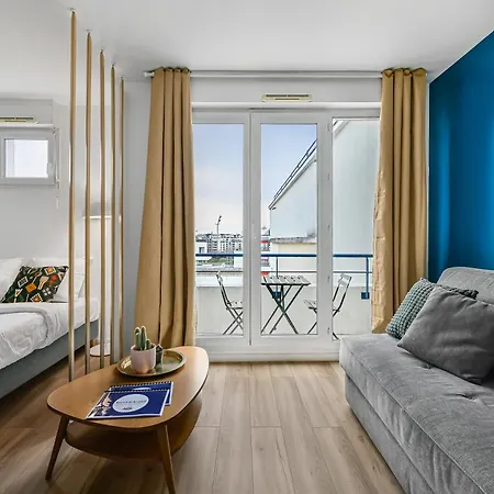Joie Paris Parc Expo - Les Moulineaux Apartment *